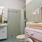 Cozy With Shared Pool Apartmán *